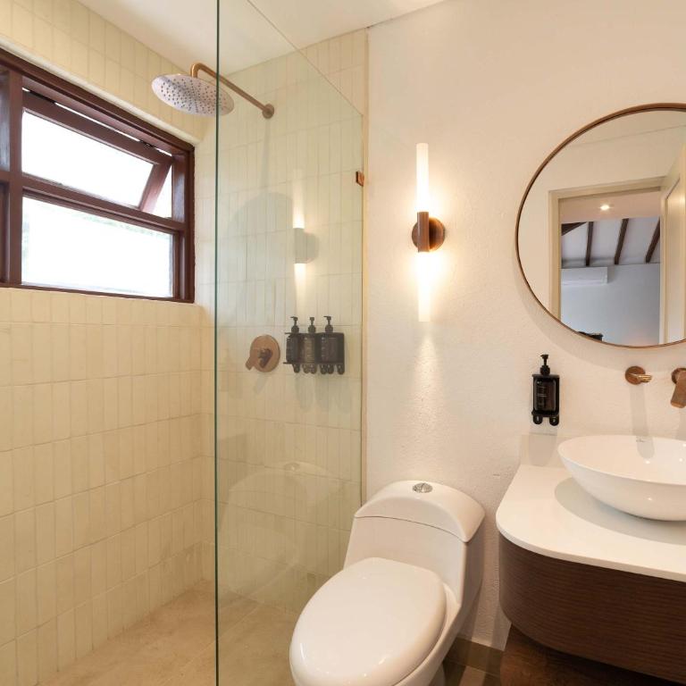 Marvelous 5BR home with Jacuzzi in El Poblado - Casa - 75
