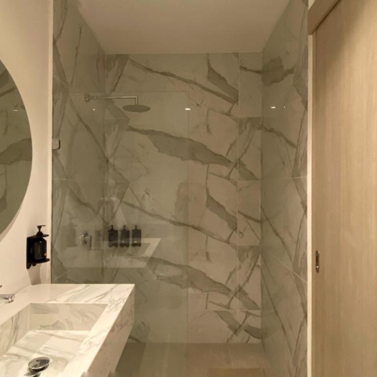 San Martin by Wynwood House - Urban 2BR w/ Cozy Terrace in CTG - 10