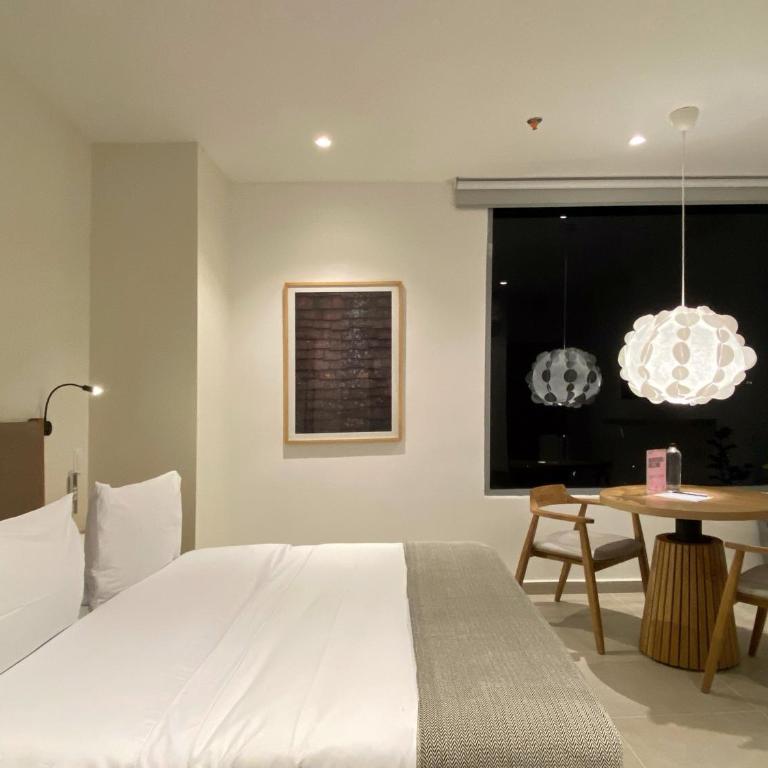 San Martin by Wynwood House - Stylish 2BR w/ Splendid Terrace in CTG - 2