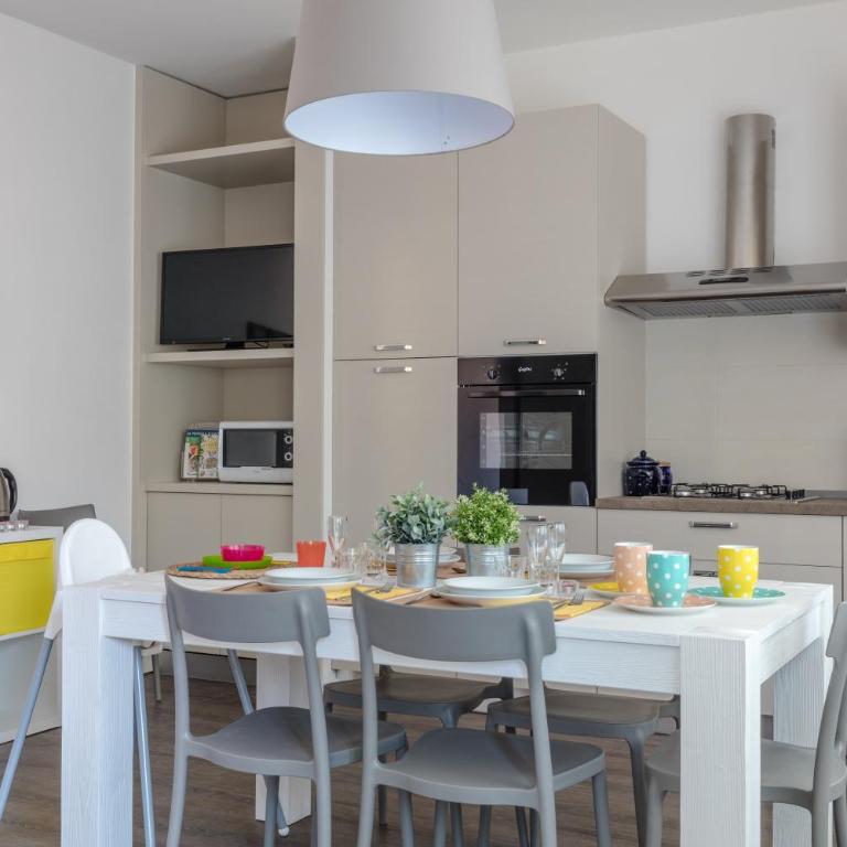 PeschieraHome Apartments - Appartamento Deluxe con 2 Camere da Letto - 5