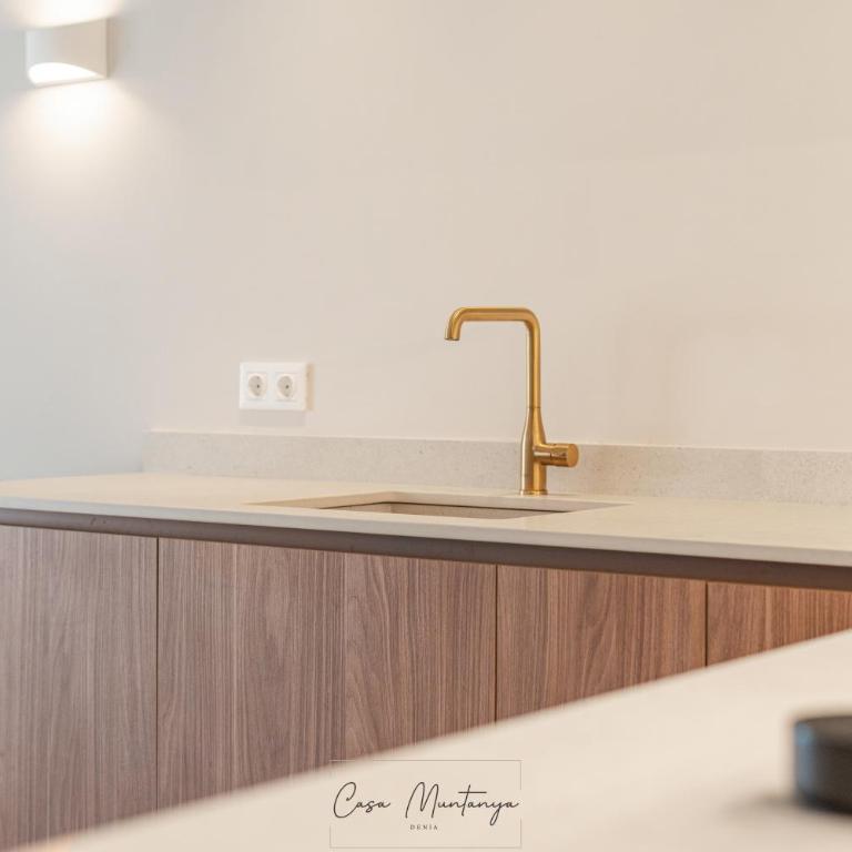 Apartamento de Diseño Reformado con Piscina y Jardín - Apartamento de 1 dormitorio - 32