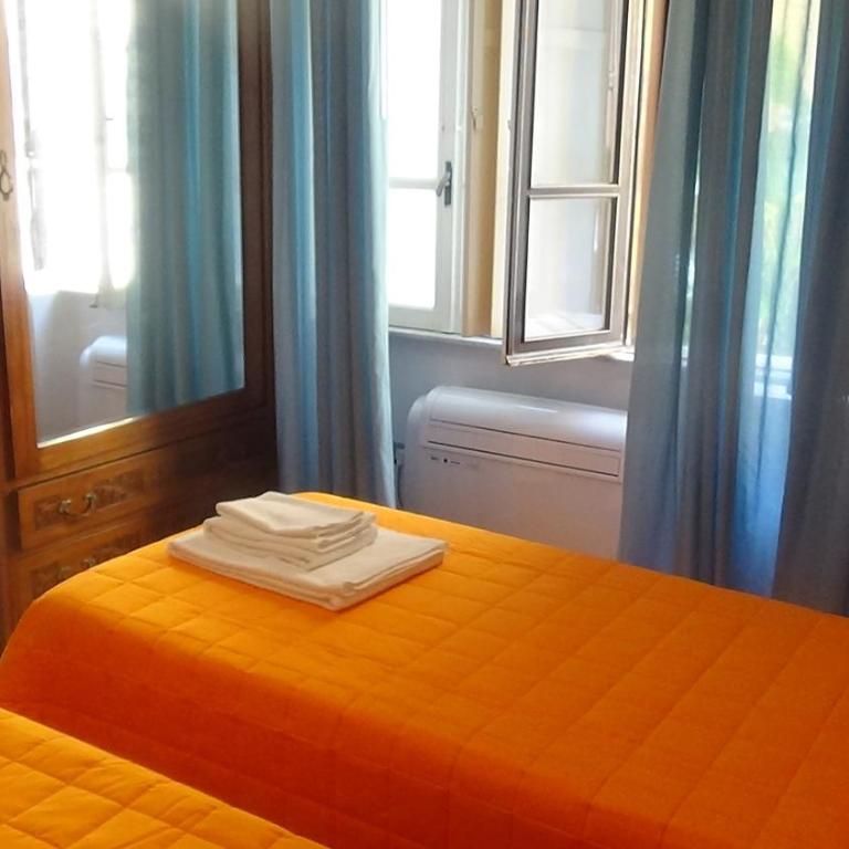 Bed and Breakfast Adduci's House - Camera Deluxe Matrimoniale/Doppia con Letti Singoli - 8