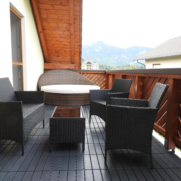 Ferienwohnung Schupfer - Klimaanlage, Seenähe & 5 Skigebieten - Apartamento de 1 dormitorio con balcón - 7