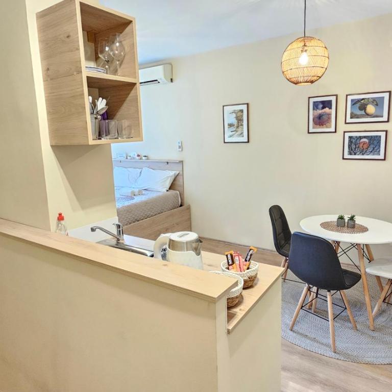 Cicki Apartments I - Renovated 2025 - Deluxe King Studio - 3