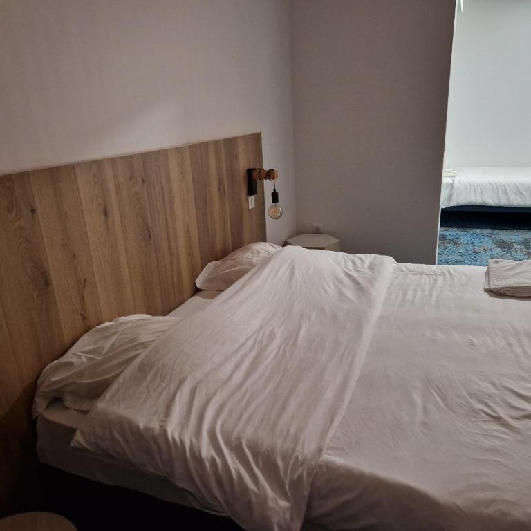 Phenix Hôtel Limoges - Chambre Triple Classique - 4