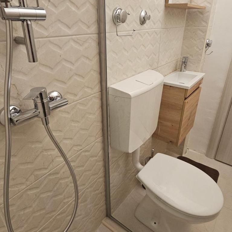 Cicki Apartments I - Renovated 2025 - Deluxe King Studio - 11