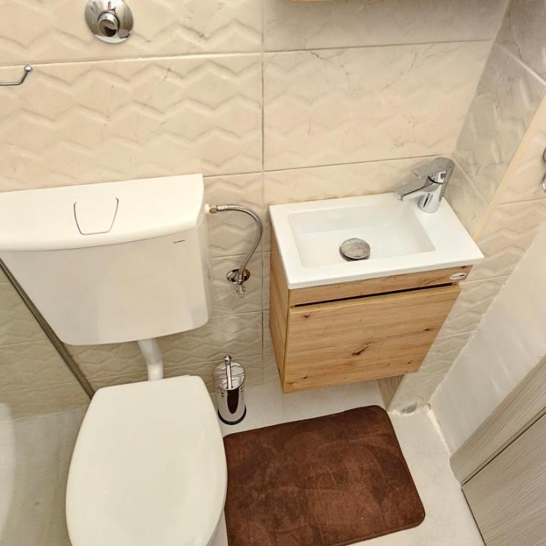 Cicki Apartments I - Renovated 2025 - Deluxe King Studio - 12