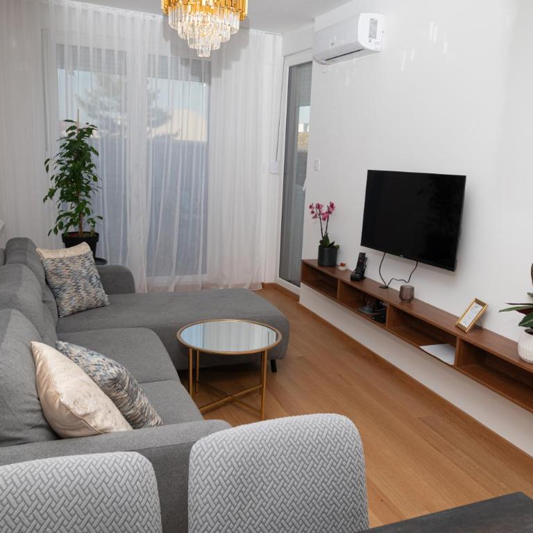 Elegant Downtown Apartment with Private Parking - Apartman sa 1 Spavaćom Sobom - 5