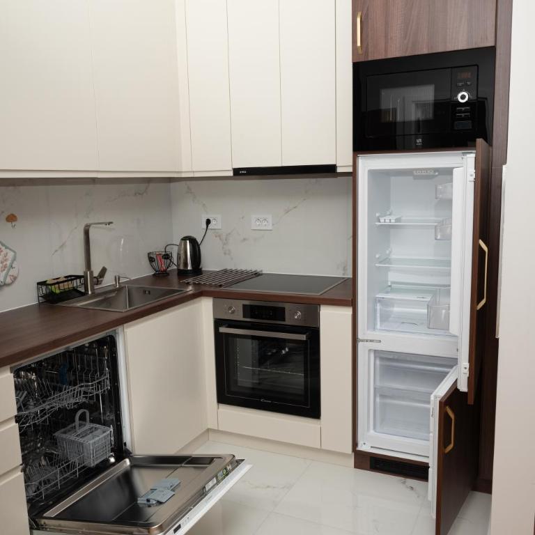 Elegant Downtown Apartment with Private Parking - Apartman sa 1 Spavaćom Sobom - 2