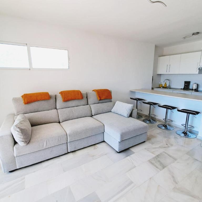 Beachside Bliss - Two-Bedroom Apartment - 20