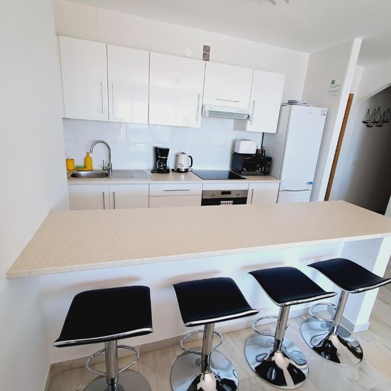 Beachside Bliss - Two-Bedroom Apartment - 3