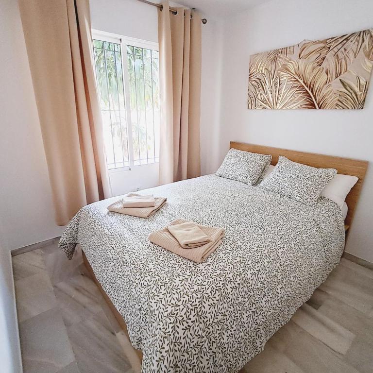 Beachside Bliss - Two-Bedroom Apartment - 4