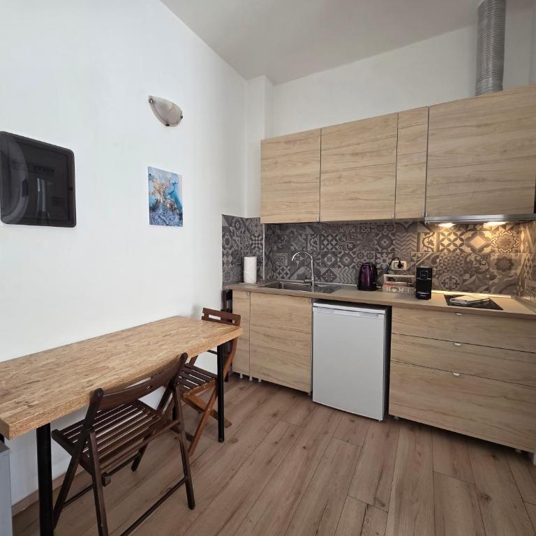 La Camera Bologna-Stazione Affittaly Rooms - Camera King con Balcone - 14