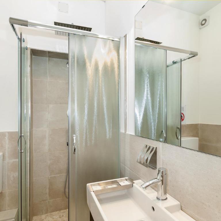 La Camera Bologna-Stazione Affittaly Rooms - Camera Matrimoniale Deluxe - 22