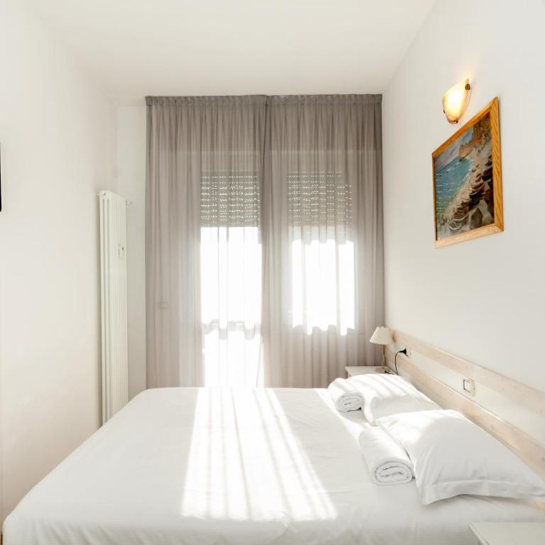 La Camera Bologna-Stazione Affittaly Rooms - Camera King con Balcone - 1