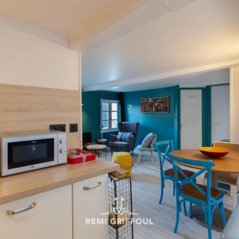 Confidentielle House Historic City Center 4 Guests - Maison de Vacances - 9