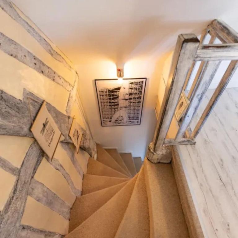 Confidentielle House Historic City Center 4 Guests - Maison de Vacances - 13