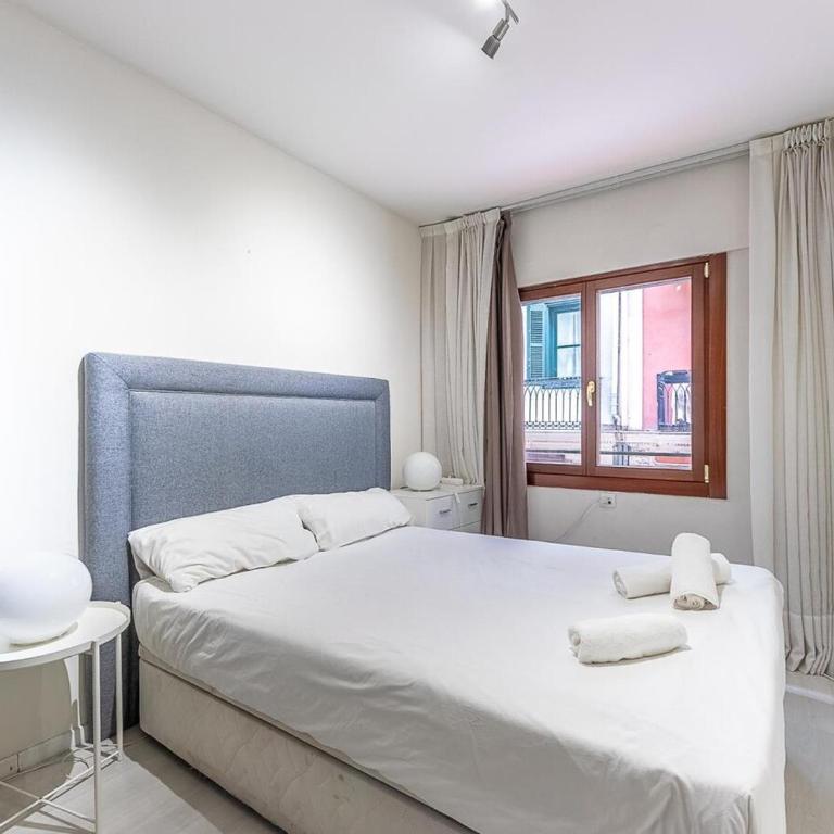 Aston - Bilbao Mercado de la Rivera in Casco Viejo - Two-Bedroom Apartment - 20