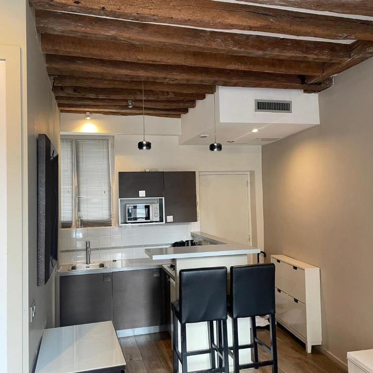 Habitat Parisien - Marais Sicile - Studio Lit Queen-Size - 6