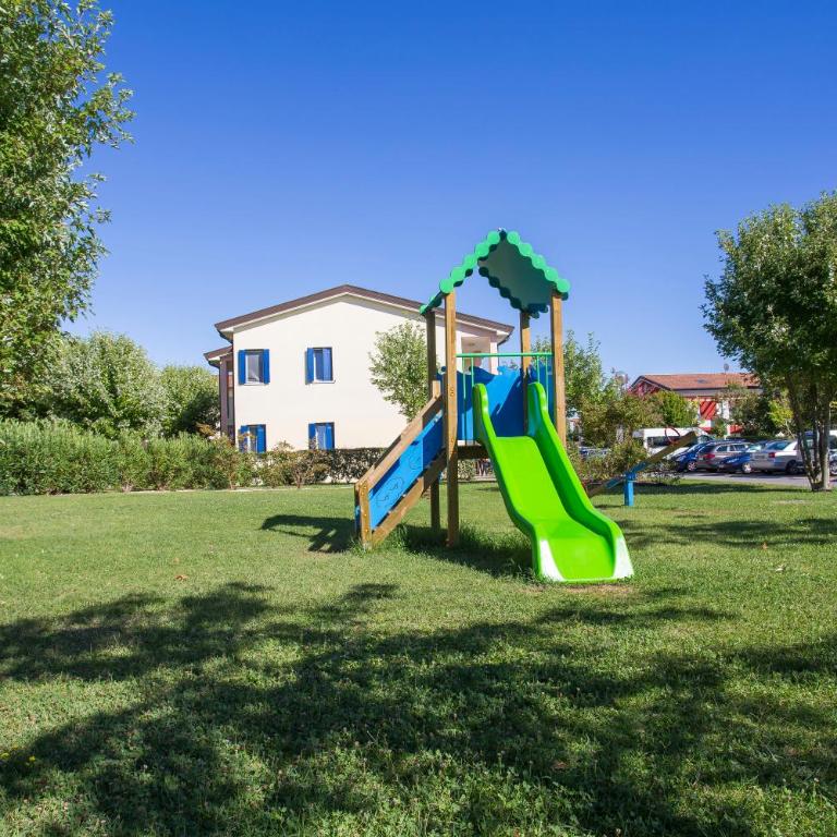 Quercia Lido Altanea - Appartamento con 1 Camera da Letto, Terrazza e Giardino Su 2 Livelli - 8