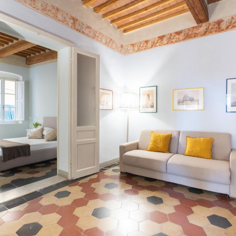 San Martino Suite - Three-Bedroom Apartment - 9