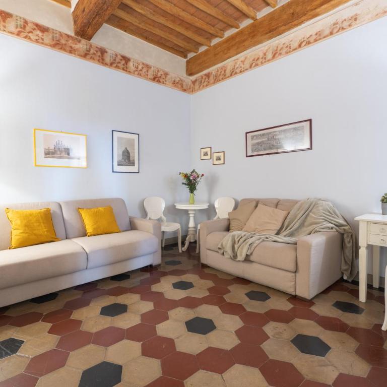 San Martino Suite - Three-Bedroom Apartment - 10