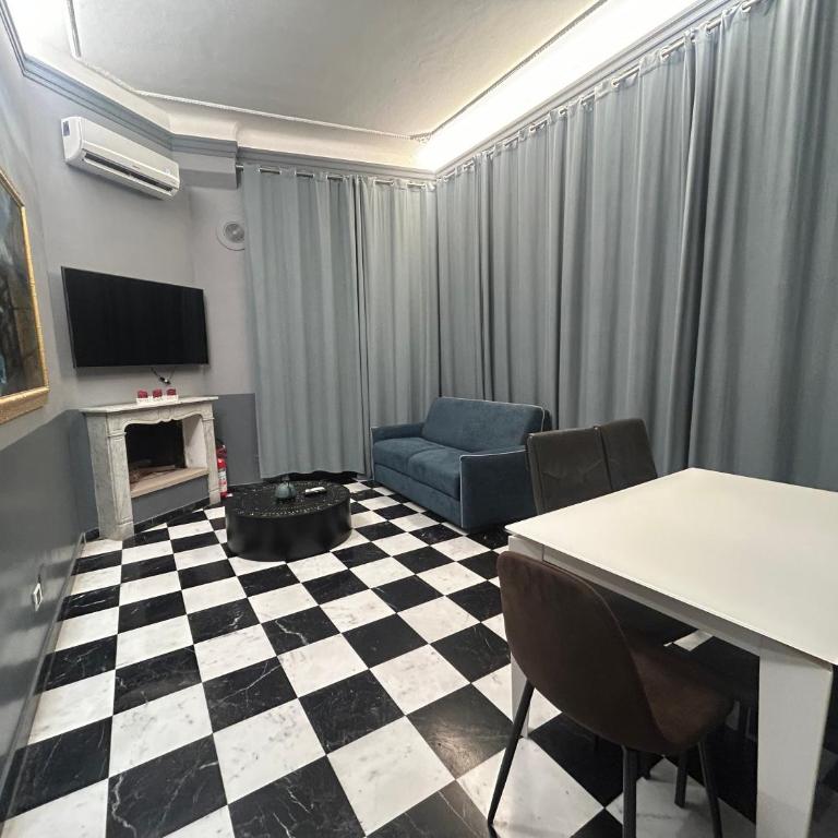 Esposizione Roof - Appartamento Attico - 25