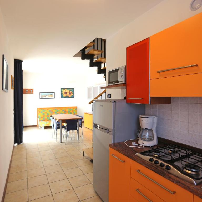 Quercia Lido Altanea - Appartamento con 1 Camera da Letto, Terrazza e Giardino Su 2 Livelli - 7