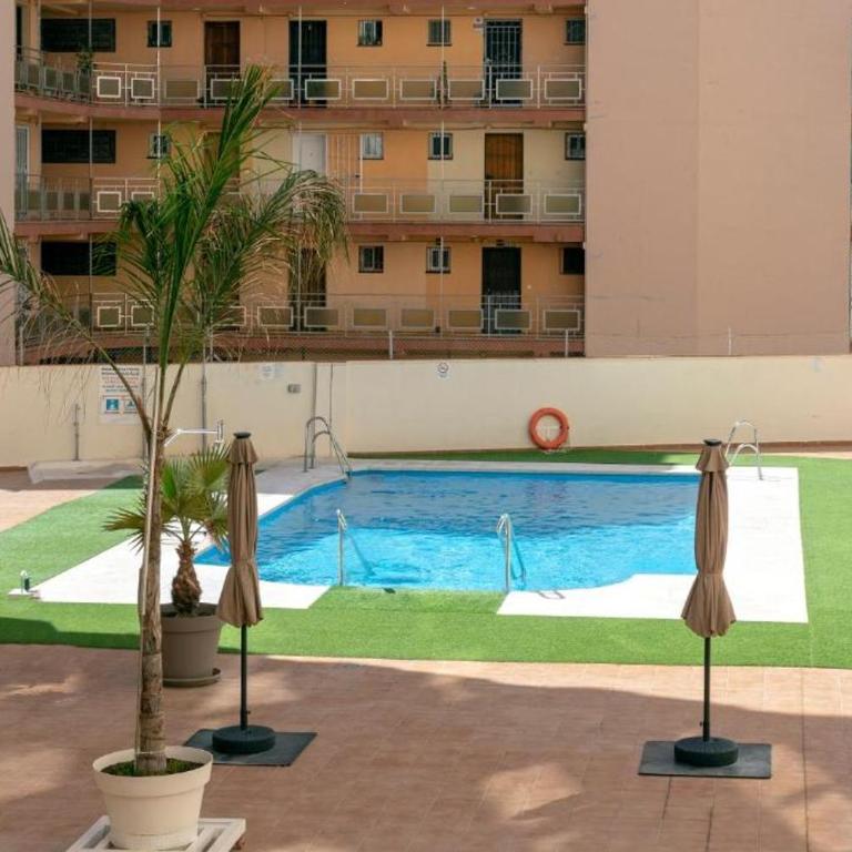 The Harmony Luxe Torremolinos City Center with FREE private parking and seasonal pool Free wifi and Netflix BY NAMASTE ELITE - Apartamento de 1 dormitorio - 6