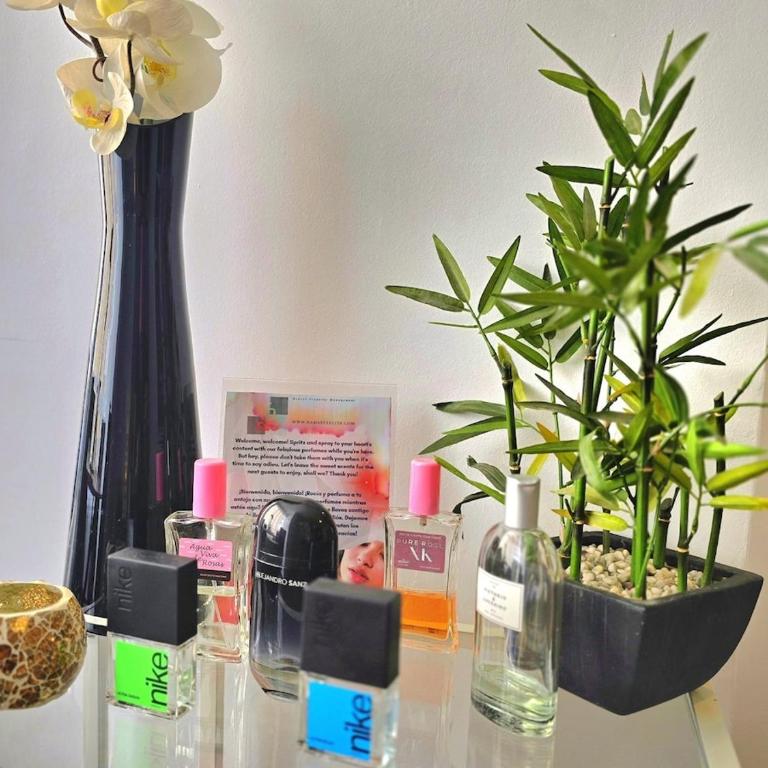 The Harmony Luxe Torremolinos City Center with FREE private parking and seasonal pool Free wifi and Netflix BY NAMASTE ELITE - Apartamento de 1 dormitorio - 16