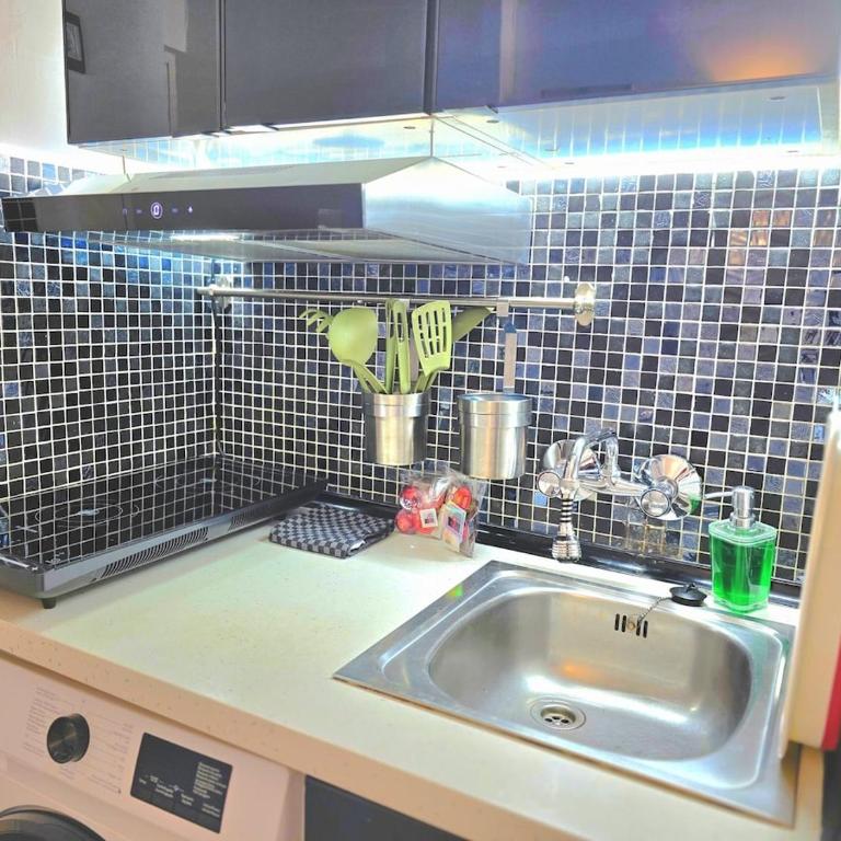 The Harmony Luxe Torremolinos City Center with FREE private parking and seasonal pool Free wifi and Netflix BY NAMASTE ELITE - Apartamento de 1 dormitorio - 38