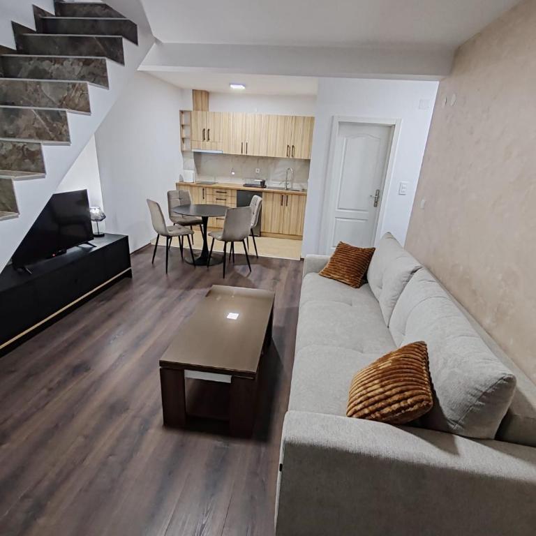 Villa Jelena - Duplex Apartment - 12