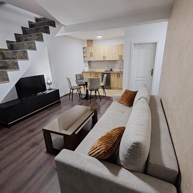 Villa Jelena - Duplex Apartment - 13