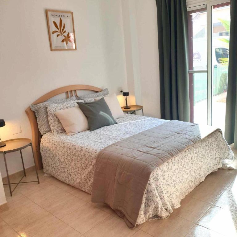 Preciosa casa con piscina y terraza R53 by Novadesta - Three-Bedroom House - 12