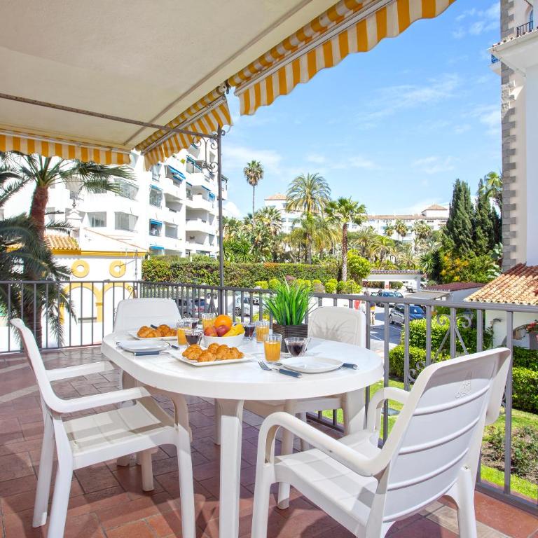 Andalucía del Mar Suite by Rent Me - One-Bedroom Apartment - 4