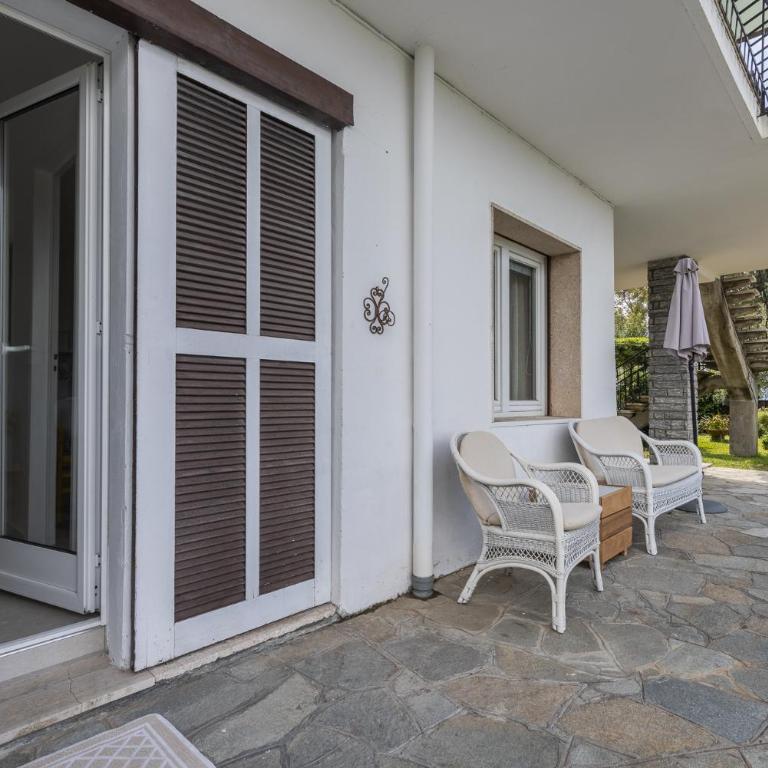 Villa Regina ON THE HILL - Two-Bedroom Apartment - 10