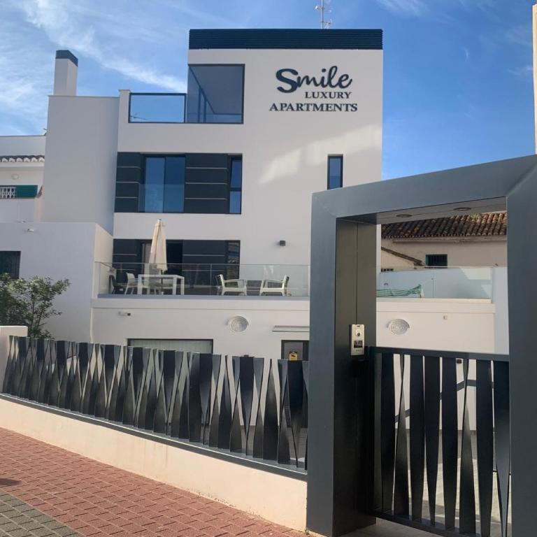 Smile Luxury Apartments - Estudio Estándar - 2