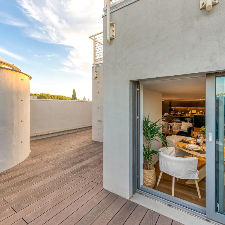 Skylife 360 Rooftop Penthouse - Apartment with Terrace - 9