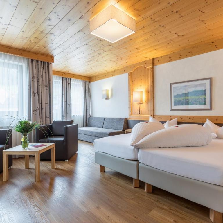 Hotel Burgstall - Comfort Doppelzimmer Tirol - 1