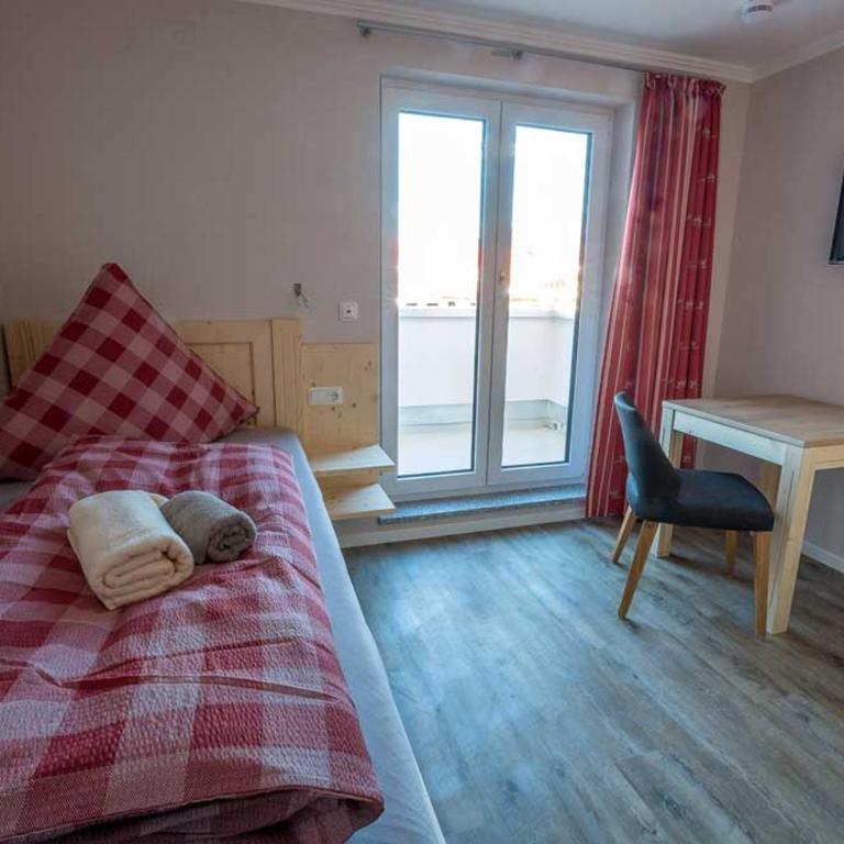 Moosbauer Hof - Single Room with Mountain View - 1