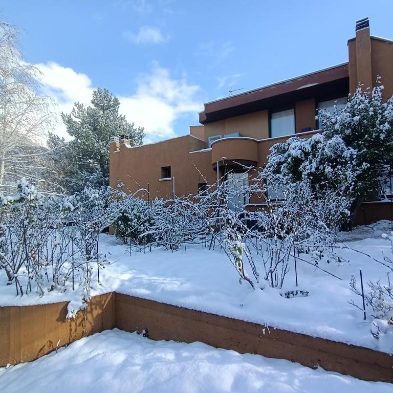 La Tana del Riccio - bilocale con giardino e Jacuzzi sulla collina di Aosta - Appartamento con 1 Camera da Letto - 42