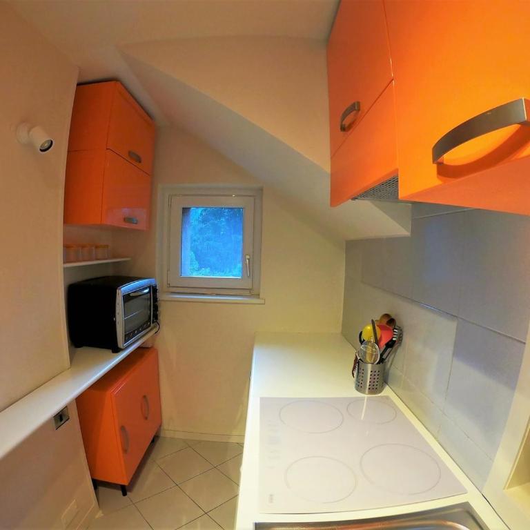 La Tana del Riccio - bilocale con giardino e Jacuzzi sulla collina di Aosta - Appartamento con 1 Camera da Letto - 23