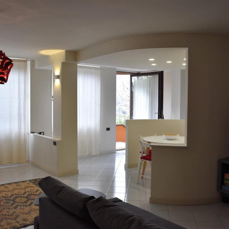 La Tana del Riccio - bilocale con giardino e Jacuzzi sulla collina di Aosta - Appartamento con 1 Camera da Letto - 19