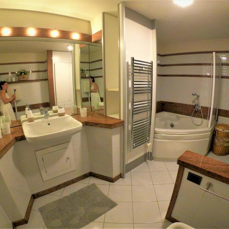 La Tana del Riccio - bilocale con giardino e Jacuzzi sulla collina di Aosta - Appartamento con 1 Camera da Letto - 32