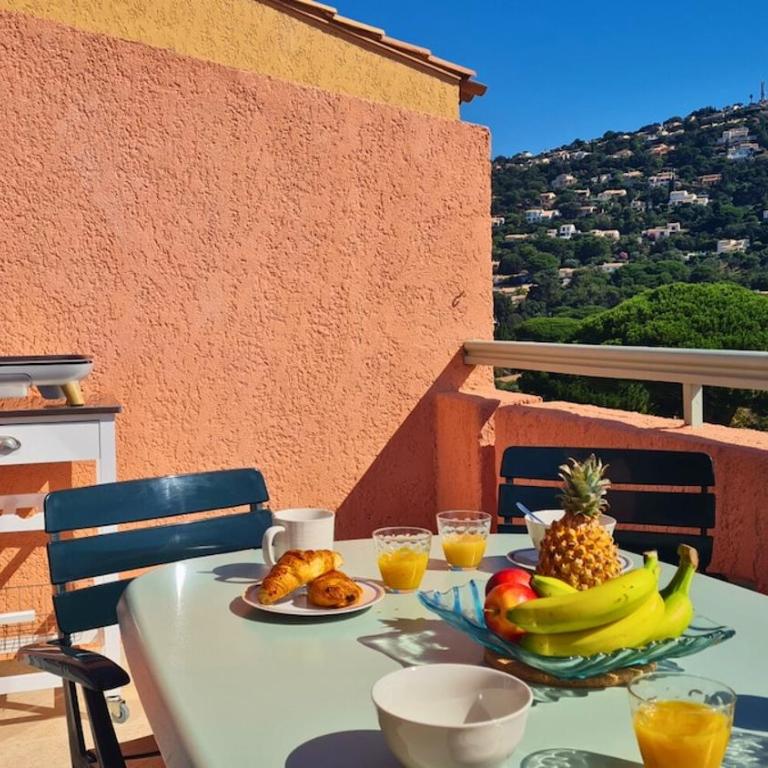 Apartbleuazur - Bel appartement rénové piscine & vue mer - Apartment - 15
