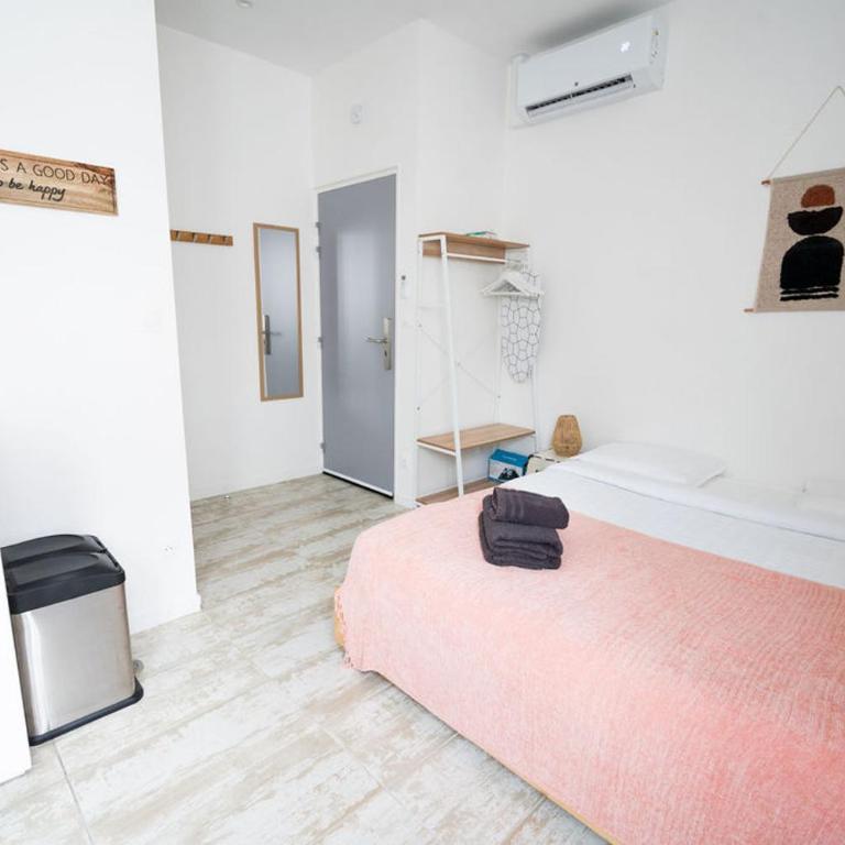 Bordeaux cosy home - Centre ville - proche Tourny - studios et T2 - Studio - 9