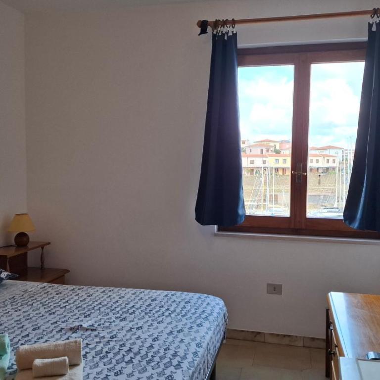 Bed and Breakfast La Reale - Camera Matrimoniale con Vista Mare - 11