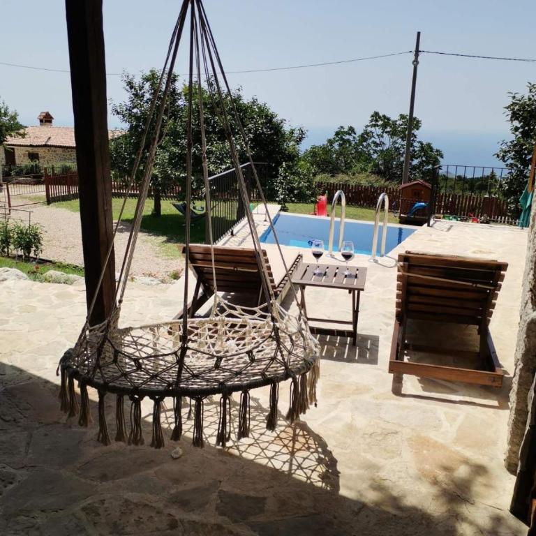 Old stone house with swimming pool Etno House Perazic - Two-Bedroom House - 8