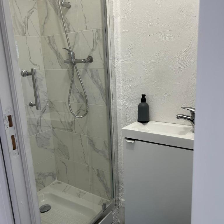 Nid douillet sous les toits - Clim - Wifi - One-Bedroom Apartment - 5