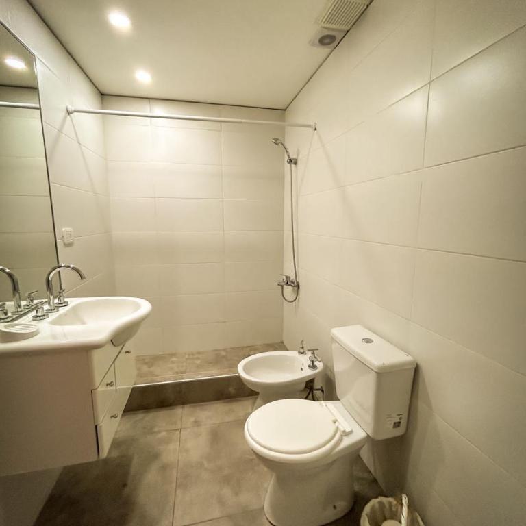 DEPARTAMENTO MODERNO Ciudad de Mendoza - Apartamento de 2 dormitorios - 20